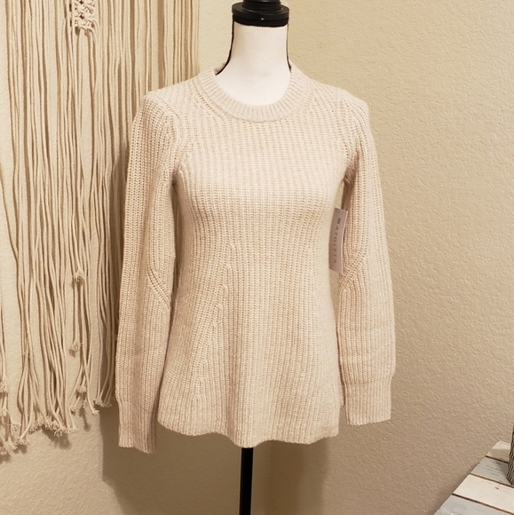Athleta Sierra Crew Sweater NEW - Picture 2 of 5